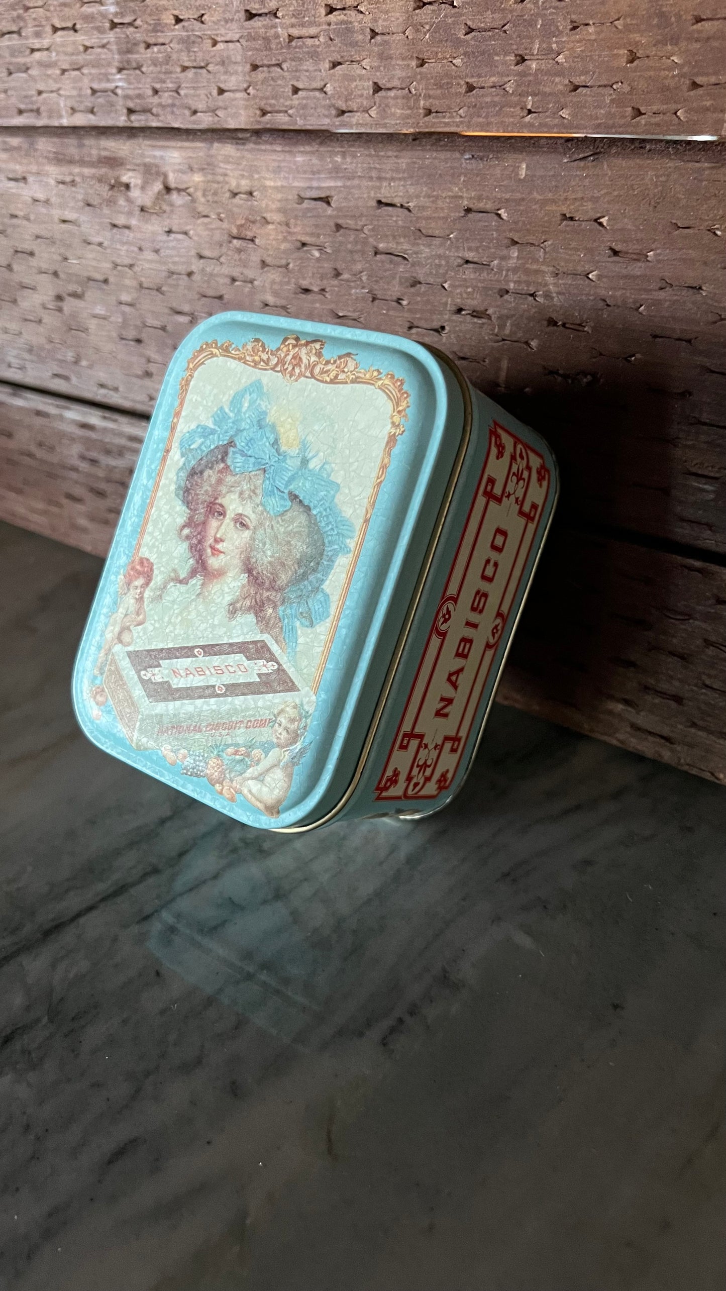 Vintage 1990s Nabisco Tin