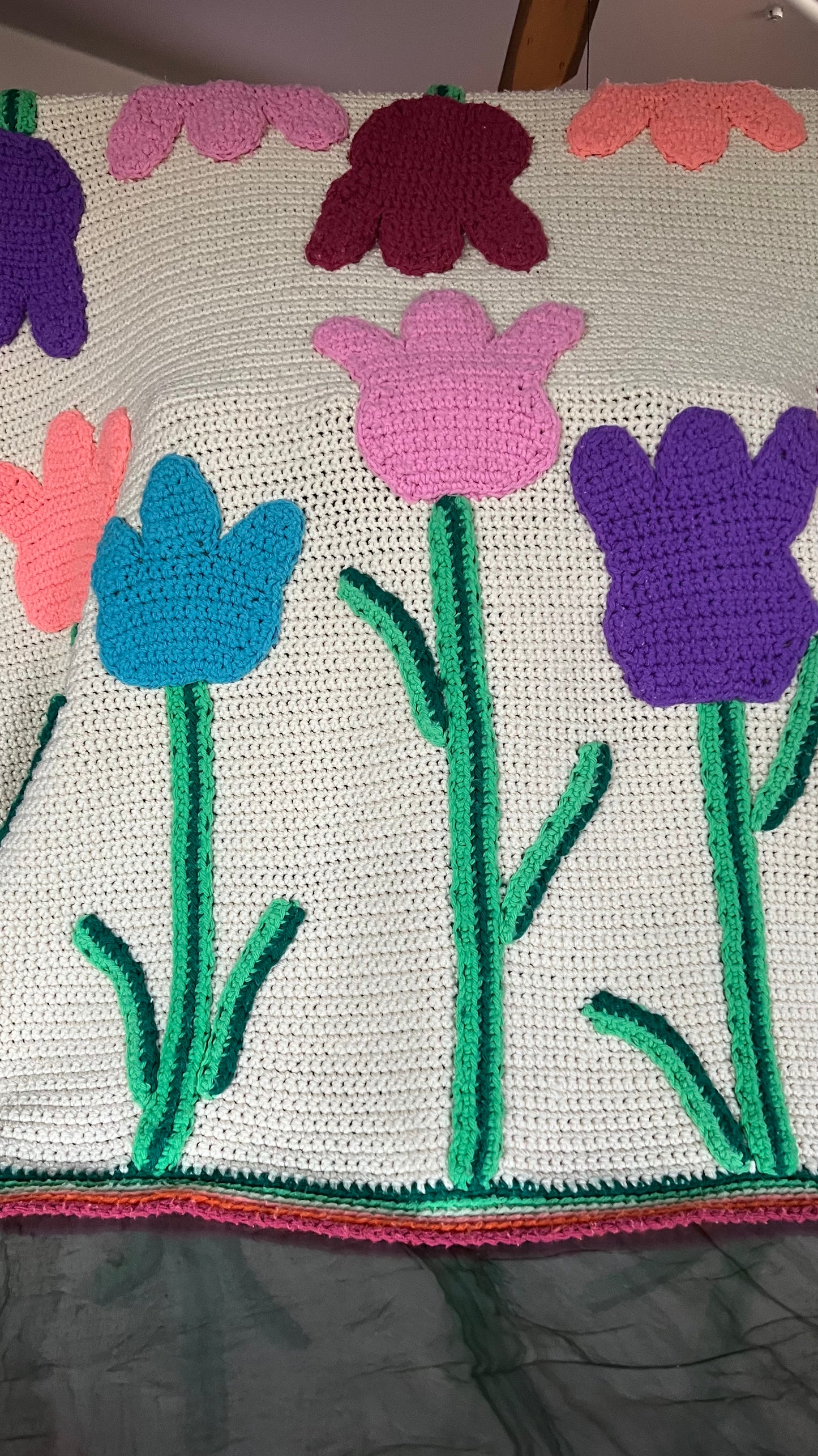 Vintage Tulip Afghan