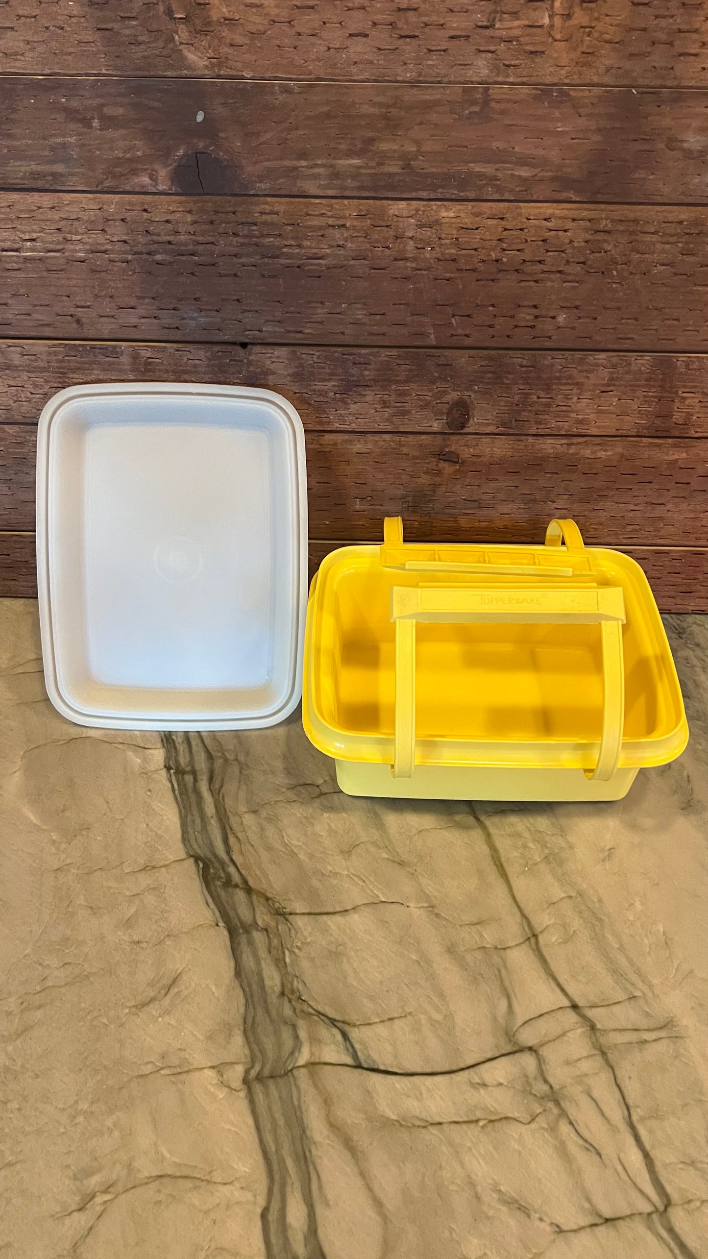 Tupperware Pack and Carry Lunch Box