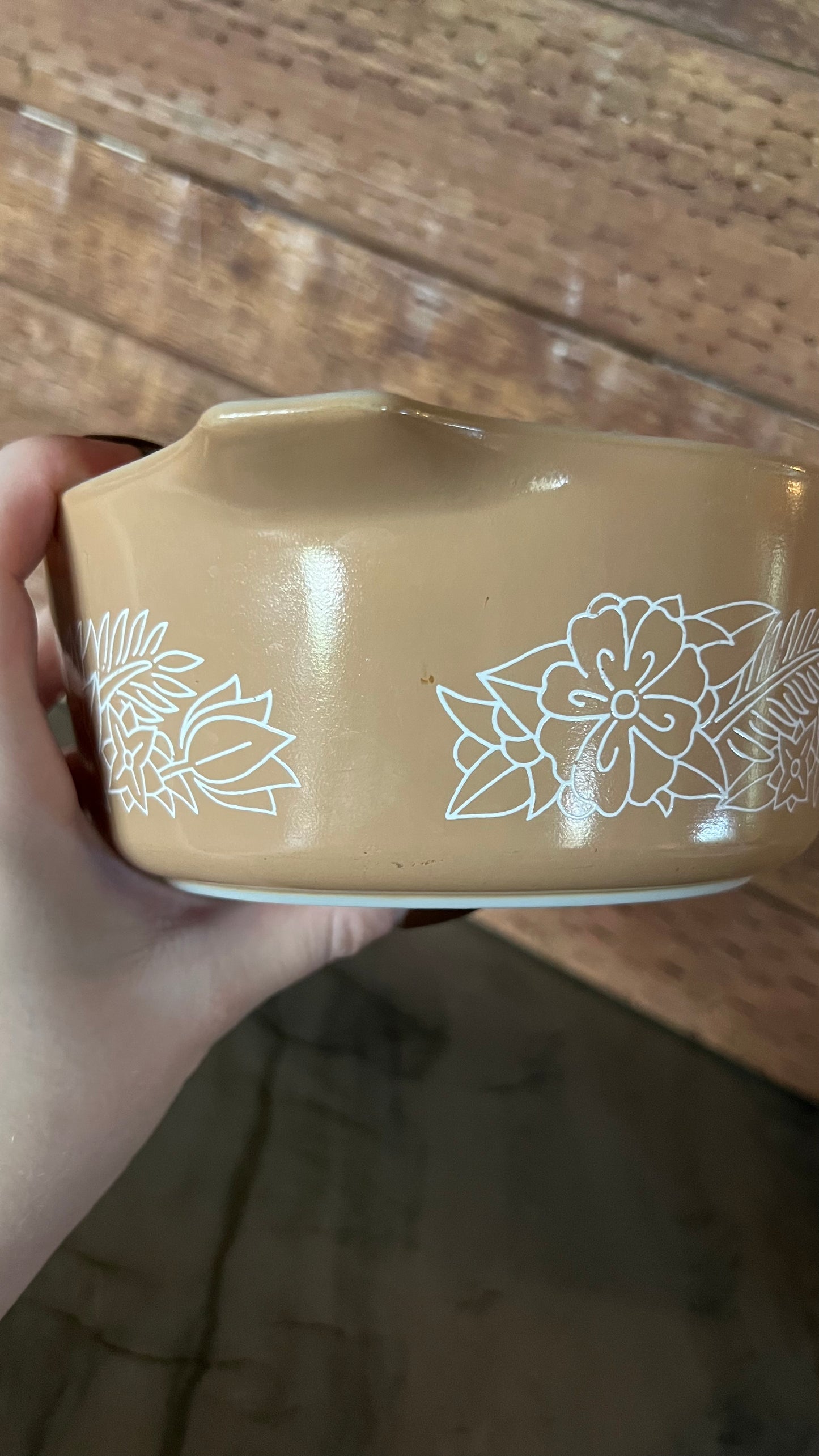 Pyrex Woodland Brown Casserole