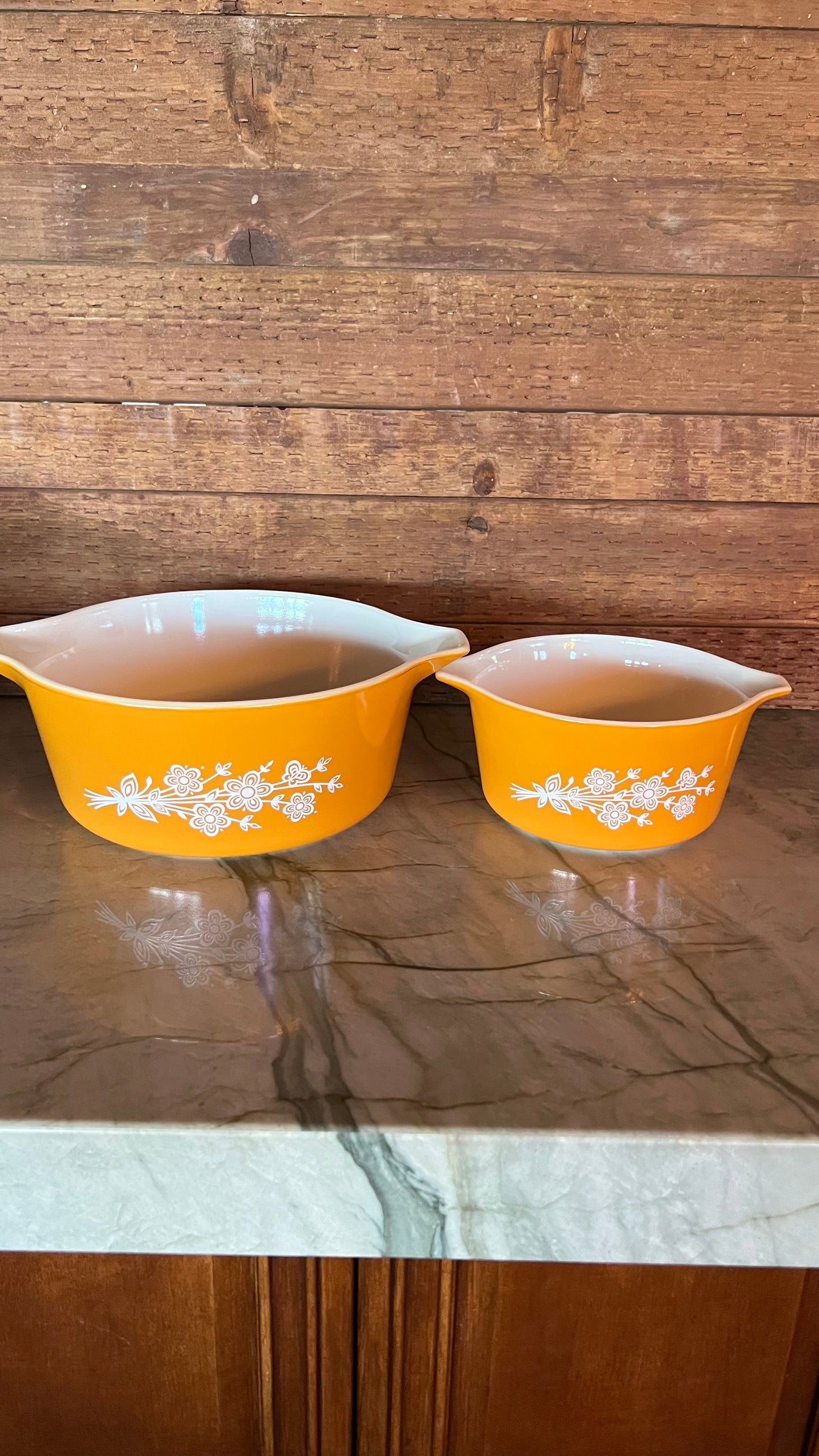 Pyrex Butterly Gold Casserole Dish Set