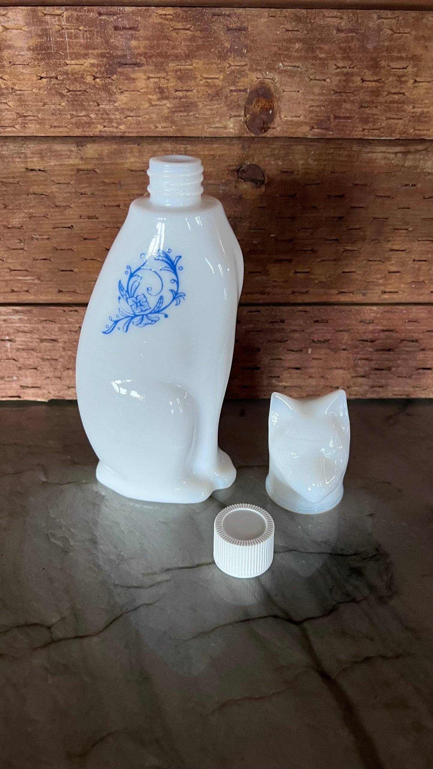 Avon Milk Glass Ming Cat Cologne Decanter