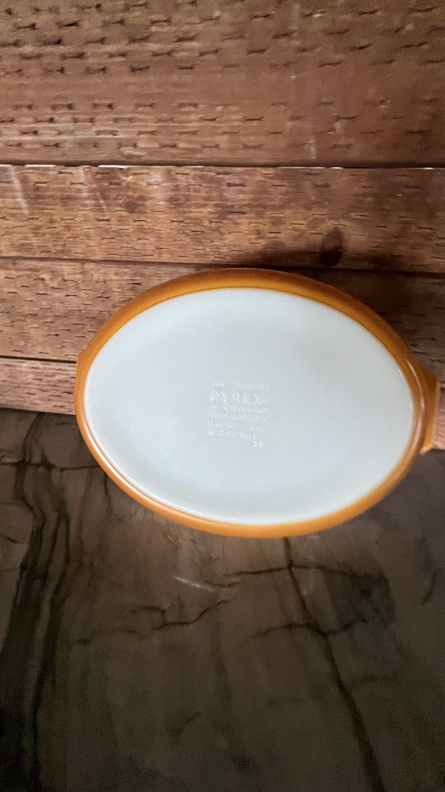 Pyrex Old Orchard Casserole Dish