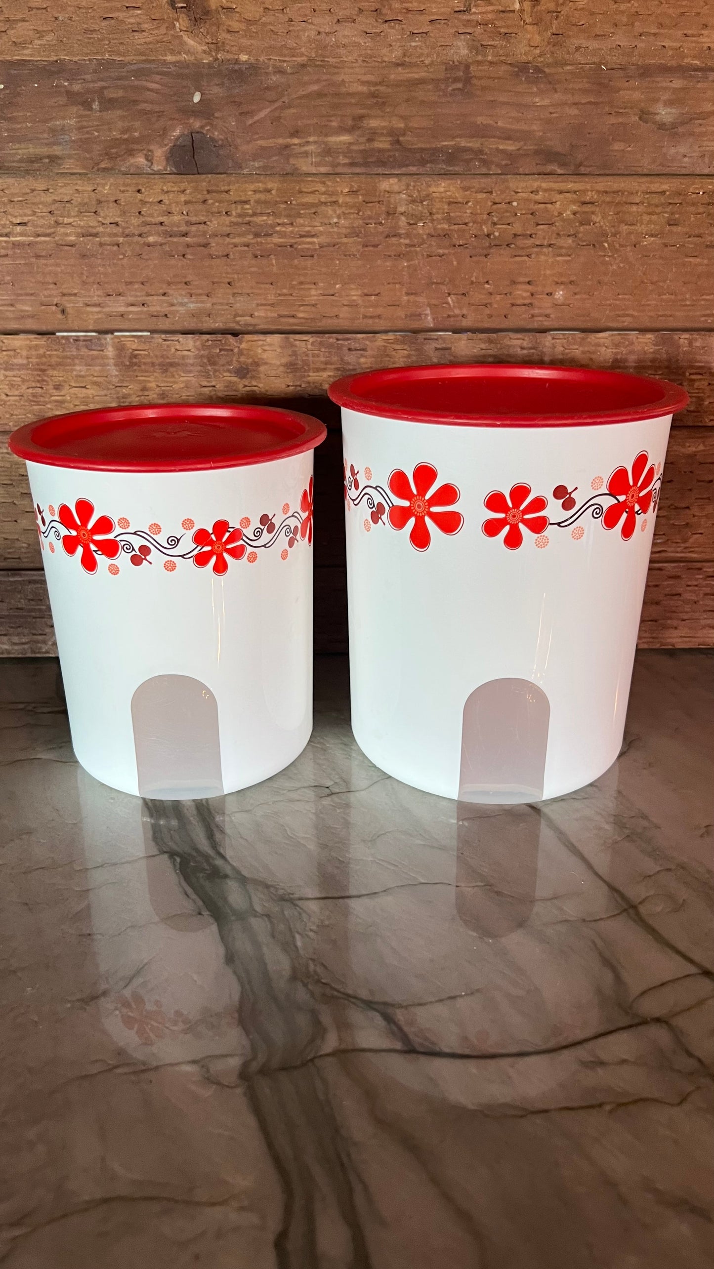 Tupperware Canister Set