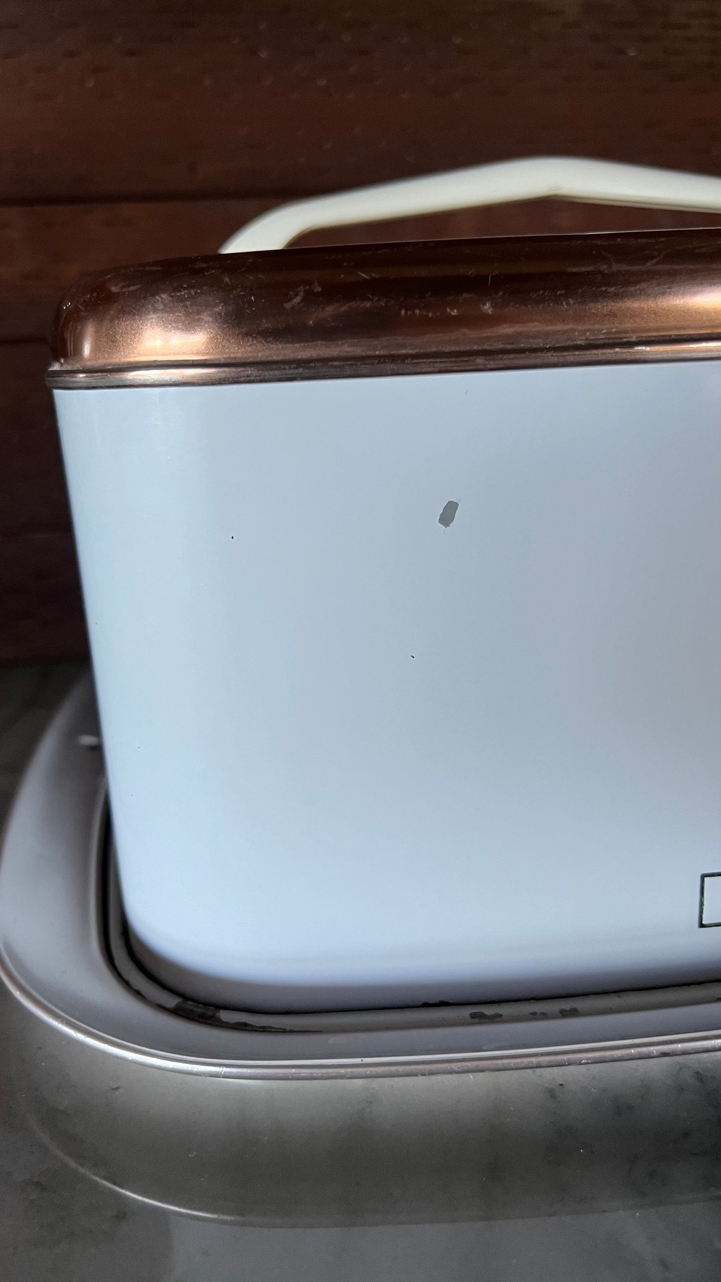 Lincoln Beautyware Cake Holder