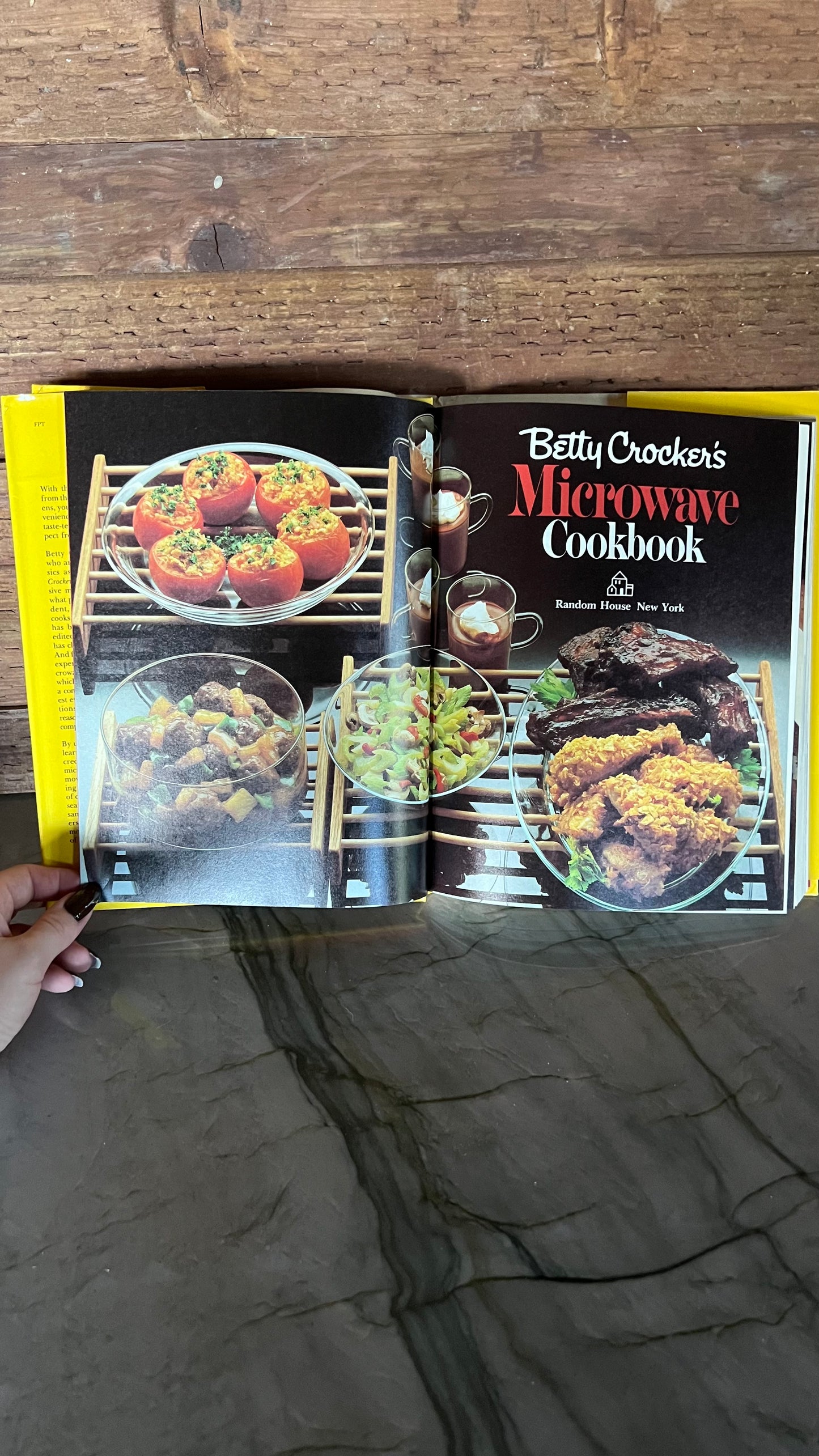 Betty Crocker’s Microwave Cookbook