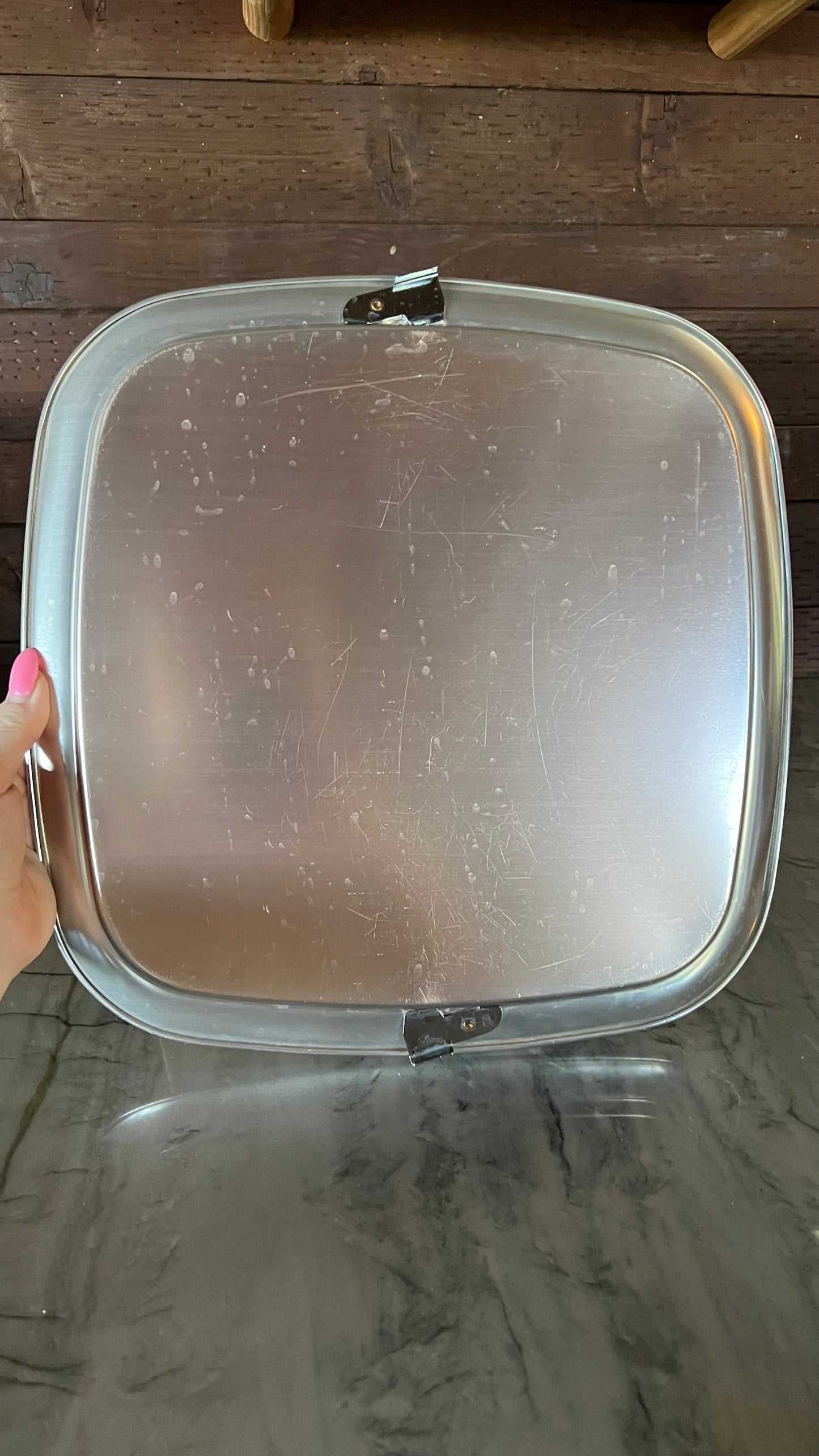 Lincoln Beautyware Cake Holder