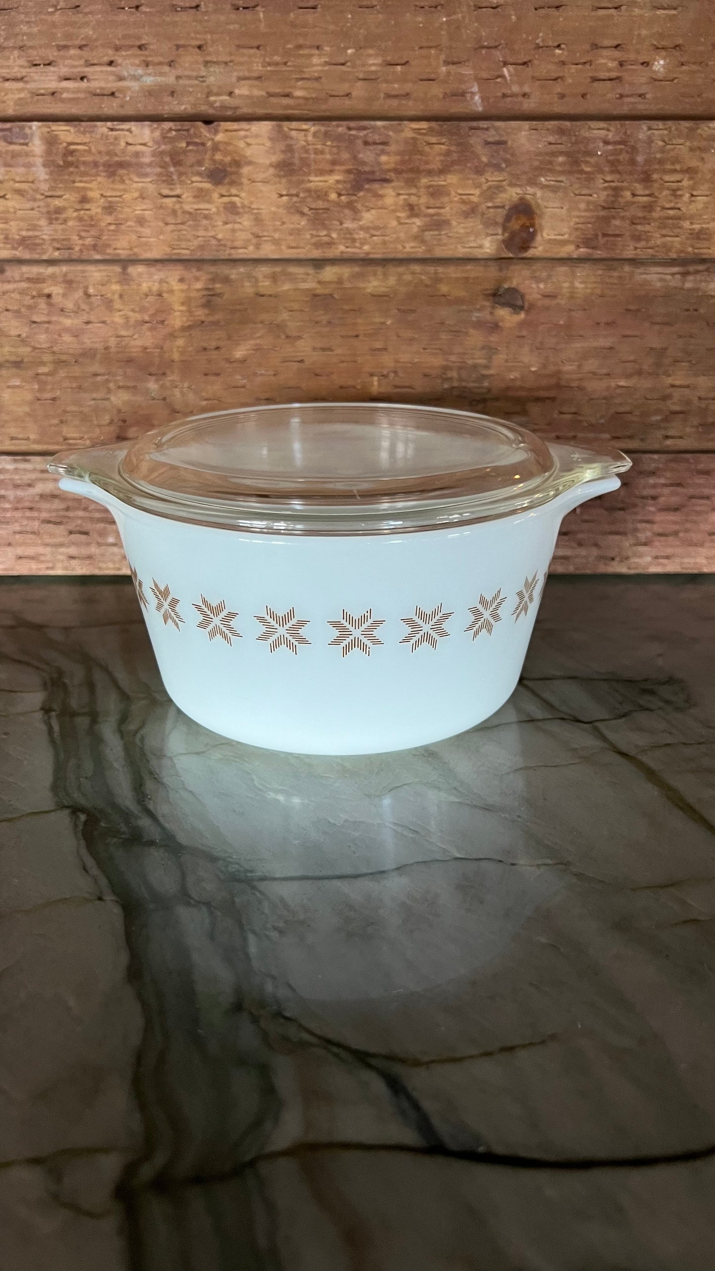 Pyrex Town & Country Casserole Dish